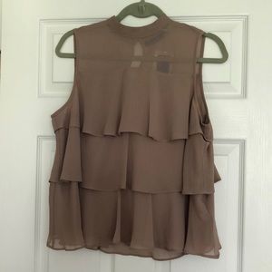 Women’s layered ruffle sleeveless blouse NWT